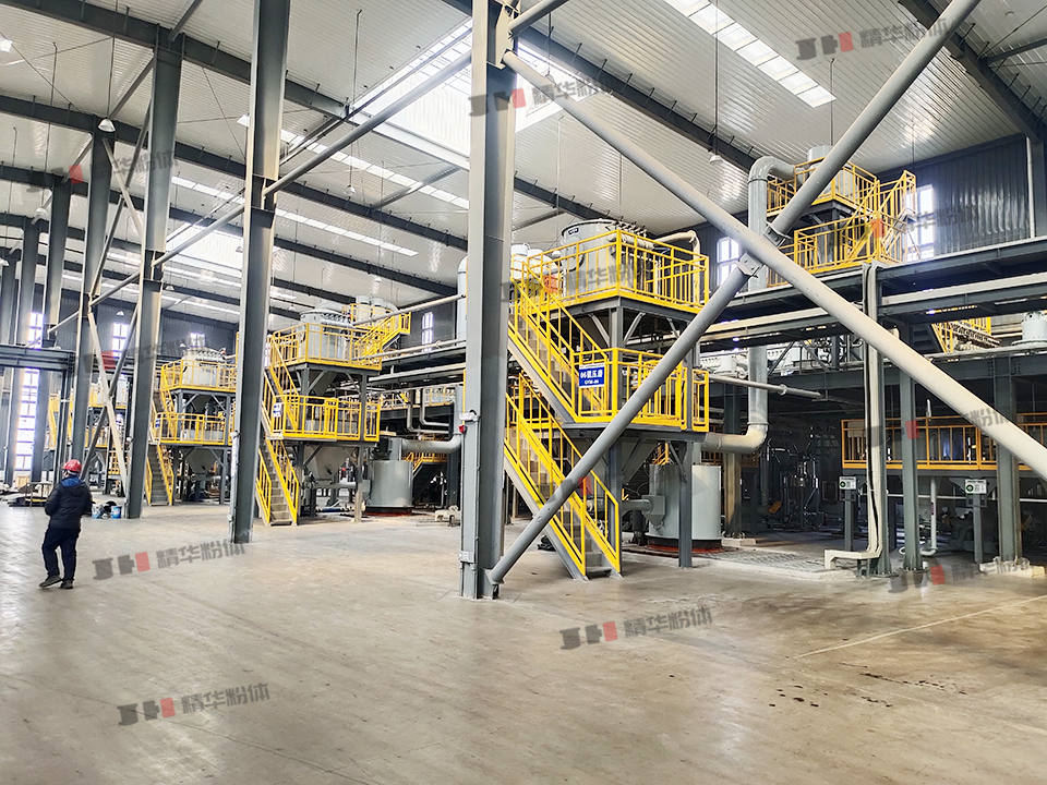 煅后焦輥壓磨--山東生產(chǎn)現(xiàn)場(chǎng)